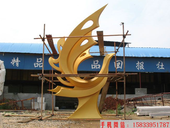 淡黄色凤凰雕塑,新农村不锈钢凤凰雕塑